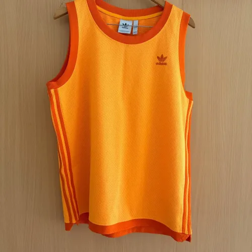 regata adidas originals mockeyelet laranja, tamanho g