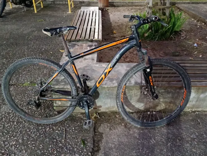 Bicicleta aro 29, 21 marchas, marca OX
