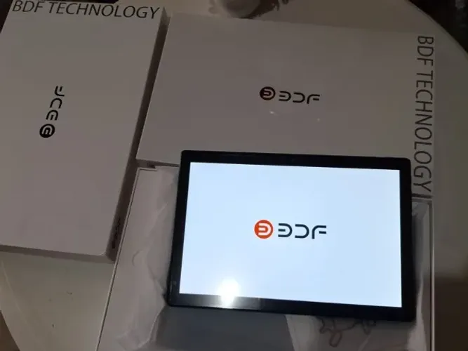 NOVOS Tablet 10 polegadas BDF Quad Core 4GB Ram + 64 Armazenamento, Wi-Fi