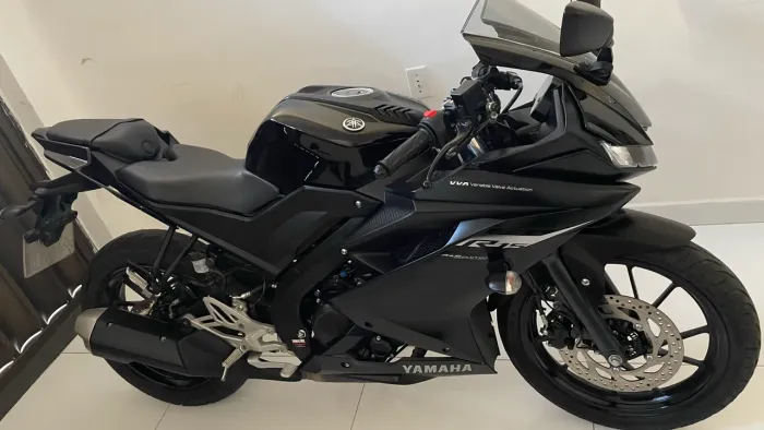 YAMAHA R15 25/25 QUITADA!!! MAIS NOVA E BONITA DO ESTADO!