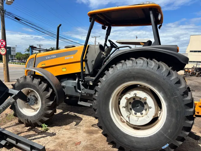 Valtra BM100 ano 2014