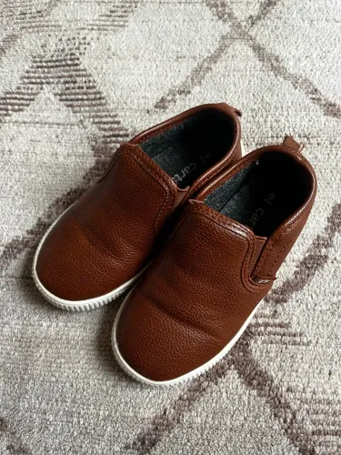 Sapato Carters 9