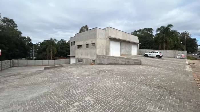 SALA COMERCIAL PARA LOCAÇÃO NO CONTORNO