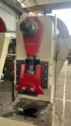 PRENSA EXCENTRICA 60 TON.