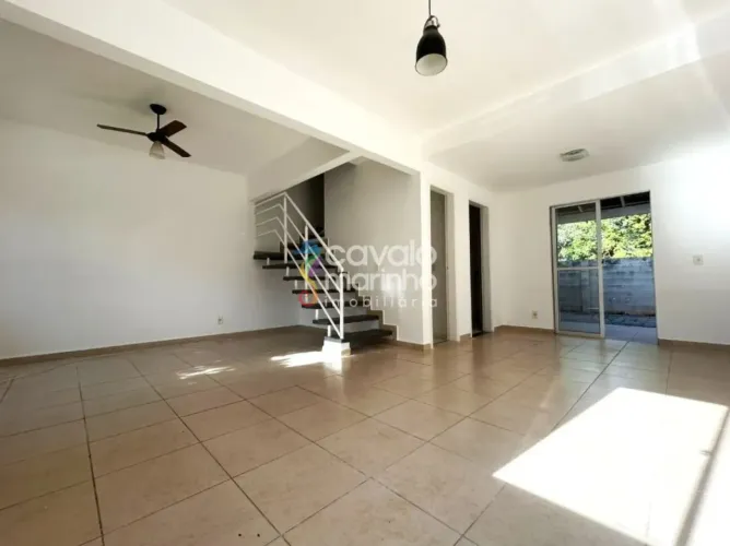 Casa em condomínio à venda com 3 quartos, 87m² - Evidence Resort.
