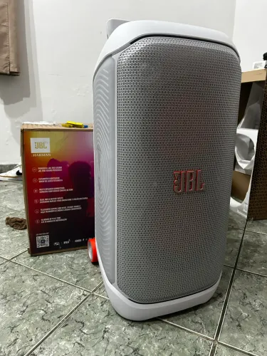 JBL Stage 320 Branca 
