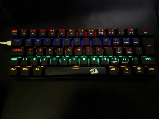Teclado Mecânico Redragon Lakshmi Rainbow Switch Red K606r