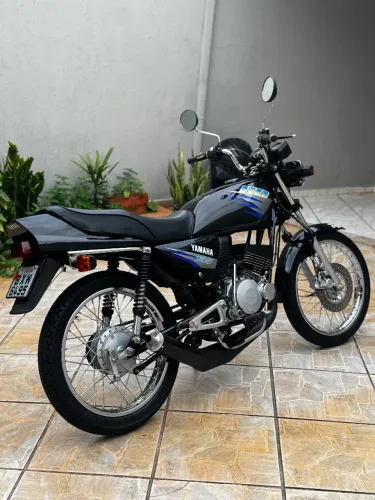 YAMAHA RD 135 1994