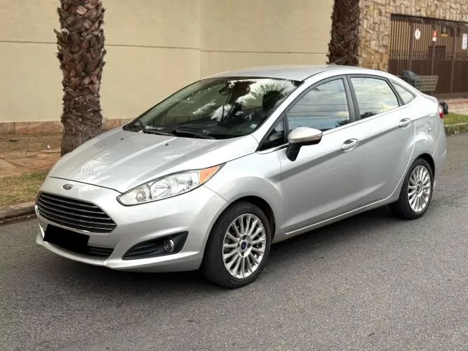 Ford Fiesta Sed. Ti./ti.plus1.6 16V Flex Aut. 2014