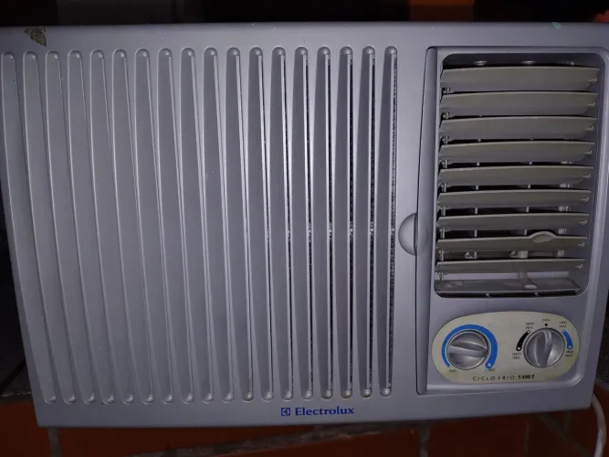AR CONDICIONADO 7.500 btu's