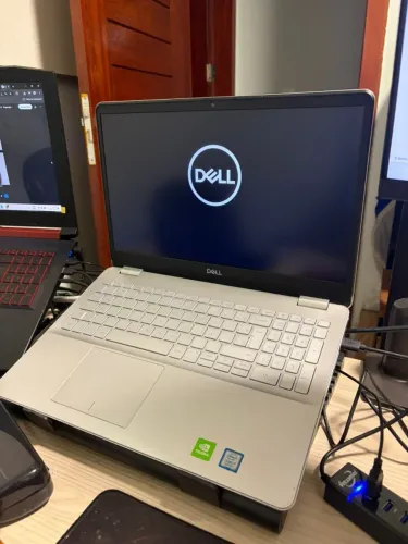 Notebook Dell Inspiron i7 8ª Geração 20GB RAM SSD NVMe + 1TB