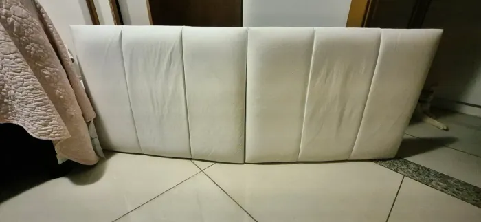 Cabeceira Para Cama Box Casal. Branca e Estofada