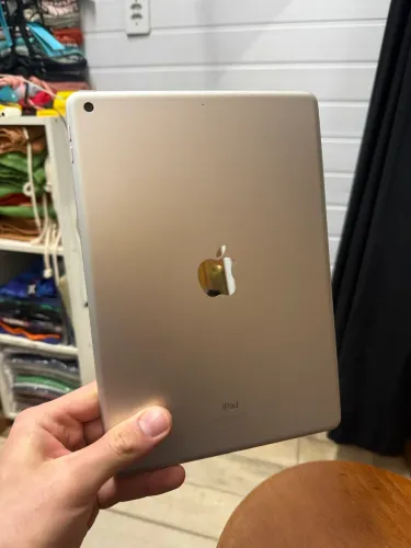 iPad 9 64 GB