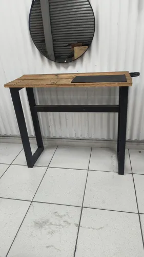 Mesa Bancada de madeira rústica (ideal para barbearia)