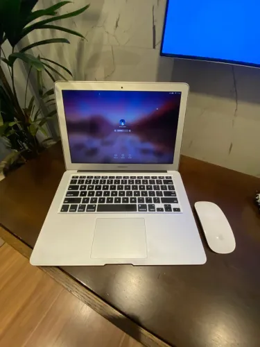 MacBook Air