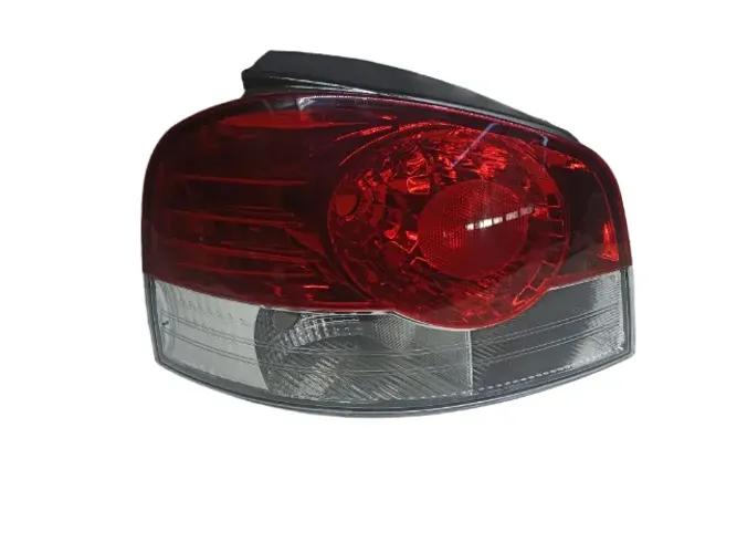 Lanterna Esquerda Fiat Palio 2008 A 2012 Importada Usada