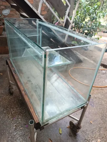Aquário reforçado 1m x 40 x 50 altura