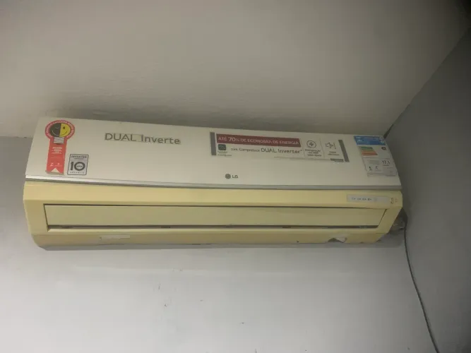 AR CONDICIONADO LG 12 MIL BTUS 