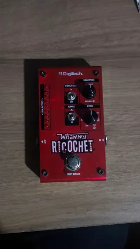 Pedal Digitech Whammy Ricochet