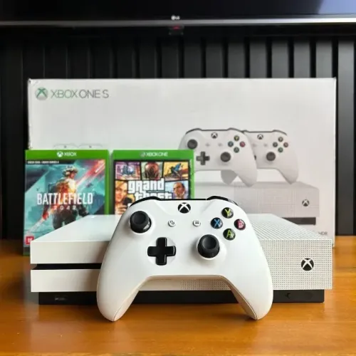 Xbox One S 1TB Seminovo Com Garantia Controle Original e Jogo