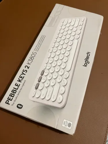Teclado (PC) Logitech Bluetooth NOVO
