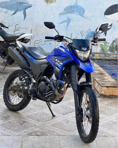 Vende-se Yamaha XTZ lander