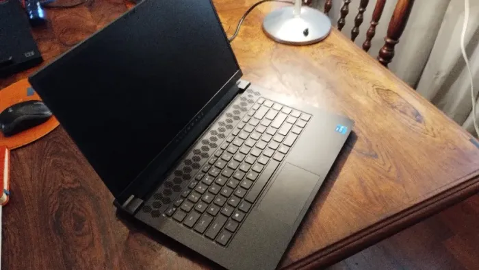 Notebook Gamer Alienware m15 R6 i7-11800H RTX 3070 8GB 16GB SSD 1TB