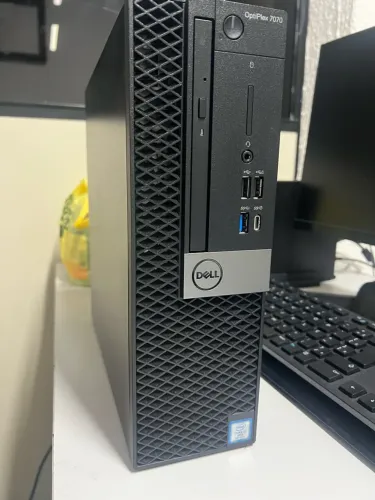 Dell Optiplex 7070 i7 9700 16 GB memória 