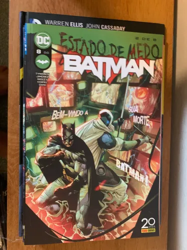 hq batman 8/66 (2022)