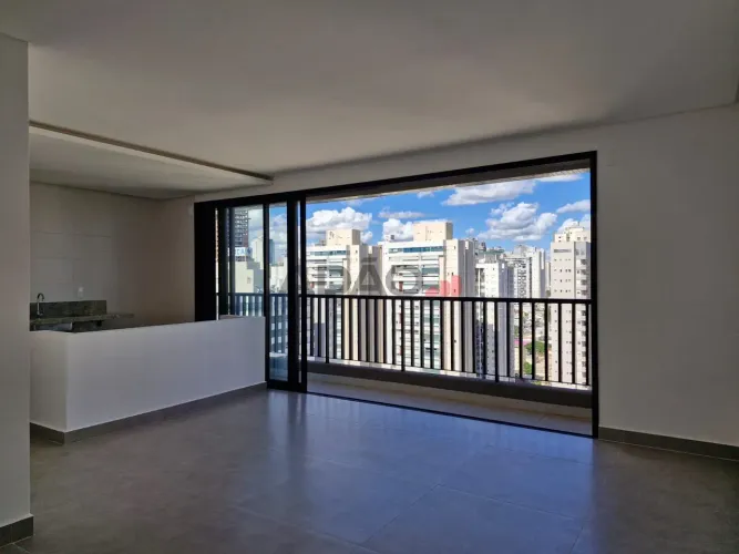 Apartamento à venda no Setor Bueno, Goiânia, com 104 m², 3 suítes, andar alto e 2 vagas de
