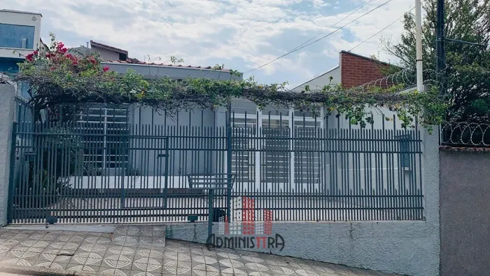 Casa - A Vila Carvalho, em Sorocaba, é um bai
