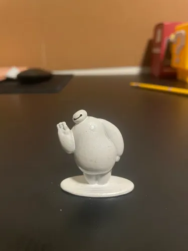 Miniatura Boneco Baymax Disney Operação Big Hero 6 - Nano Metalfigs Colecionável