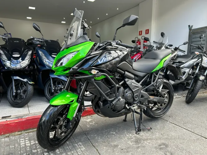 Kawasaki Versys 650 Ano 2022
