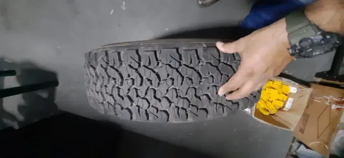 Pneu 35/75 15