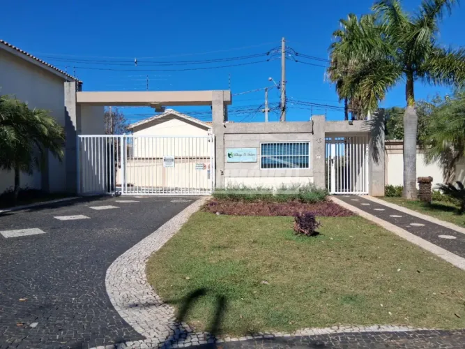 Casa com 3 Dormitórios, Suíte e Planejados - Jardim Americano