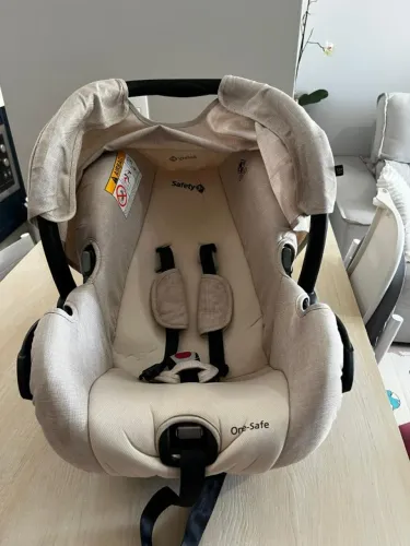 Vendo Conjunto Completo CARRINHO + BEBE CONFORTO + BASE PARA CARRO