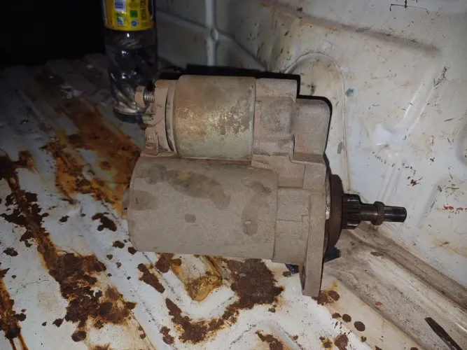 Motor de partida Volkswagen Kombi 2012