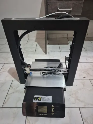 Impressora 3D lgaurora para retirada de peças 