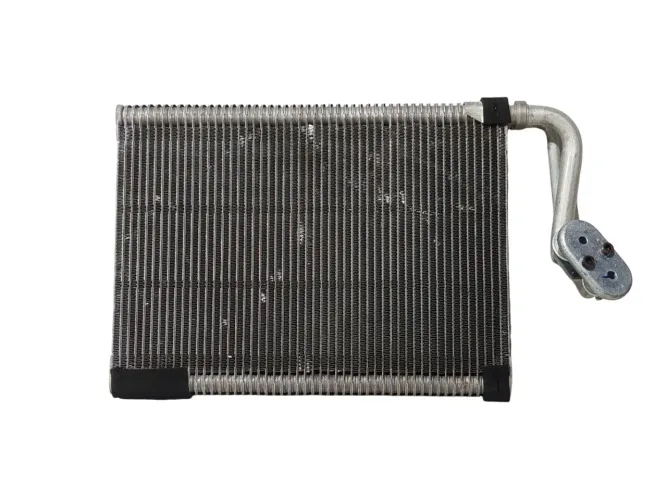 Evaporador Mercedes C180/200/250/300 C43/C63  2015/2019