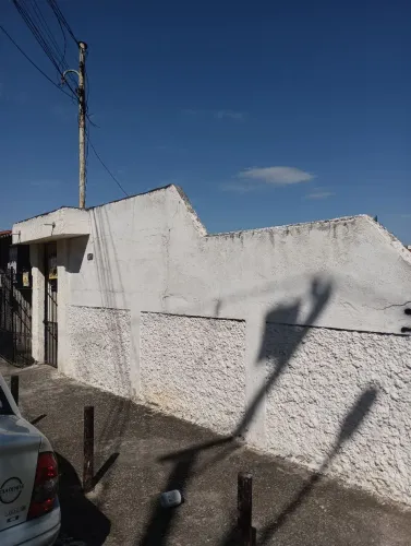 INVESTIMENTO | 5 Casas de Renda | Terreno 375m² | Potencial R$ 5.000/mês