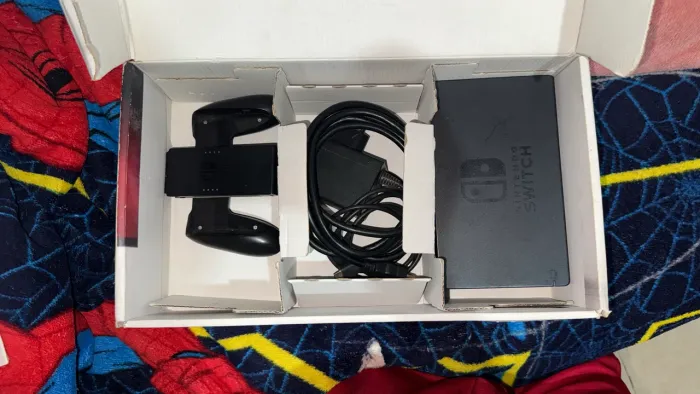 Nintendo Switch V1 Desbloqueado + 512GB + Dock Original | Aceito Troca