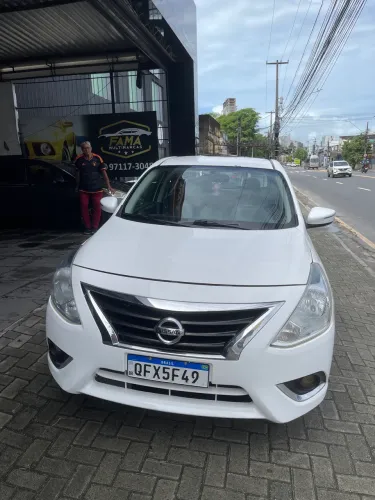 Nissan Versa Unique 1.6 16V Flex 4P Mec. 2016