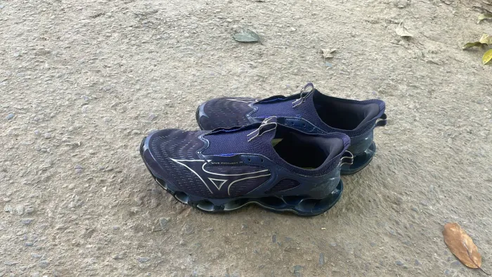 Mizuno Wave Prophecy 14 
