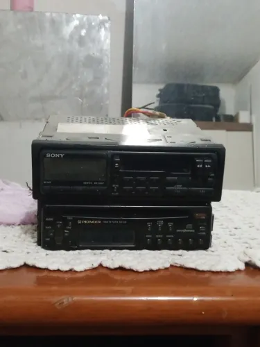 Rádio toca fita 