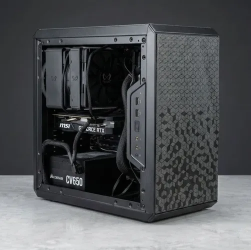 PC Gamer - i5 13600KF + RTX 4060 + DDR5 32GB + 2 SSDs!