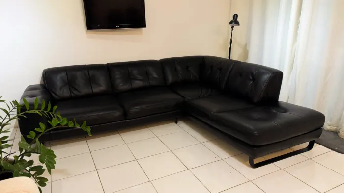 Sofá de 8 lugares couro legítimo 