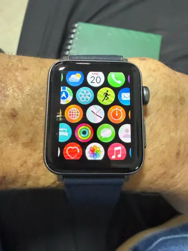 Apple Watch série 4 bom estado 