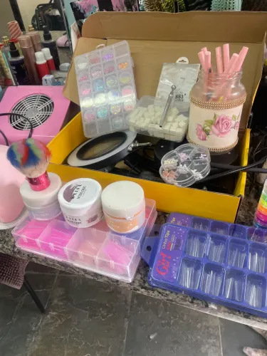 Matérias pra unha de gel