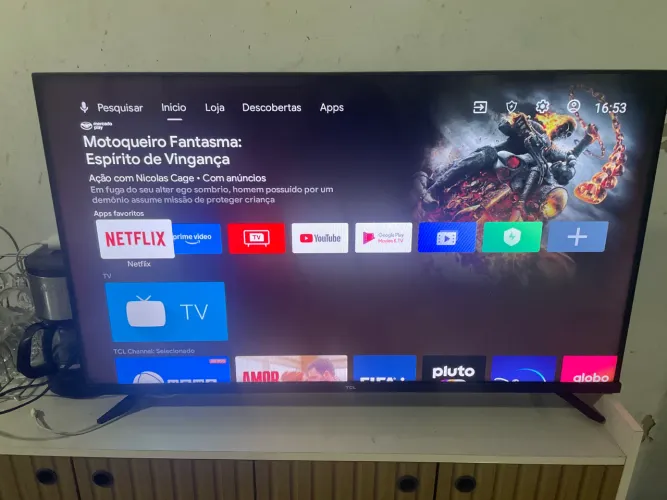 Vendo tv TCL smart de 40?, tv completa.