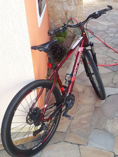 Bike de primeira linha - 27 marchas